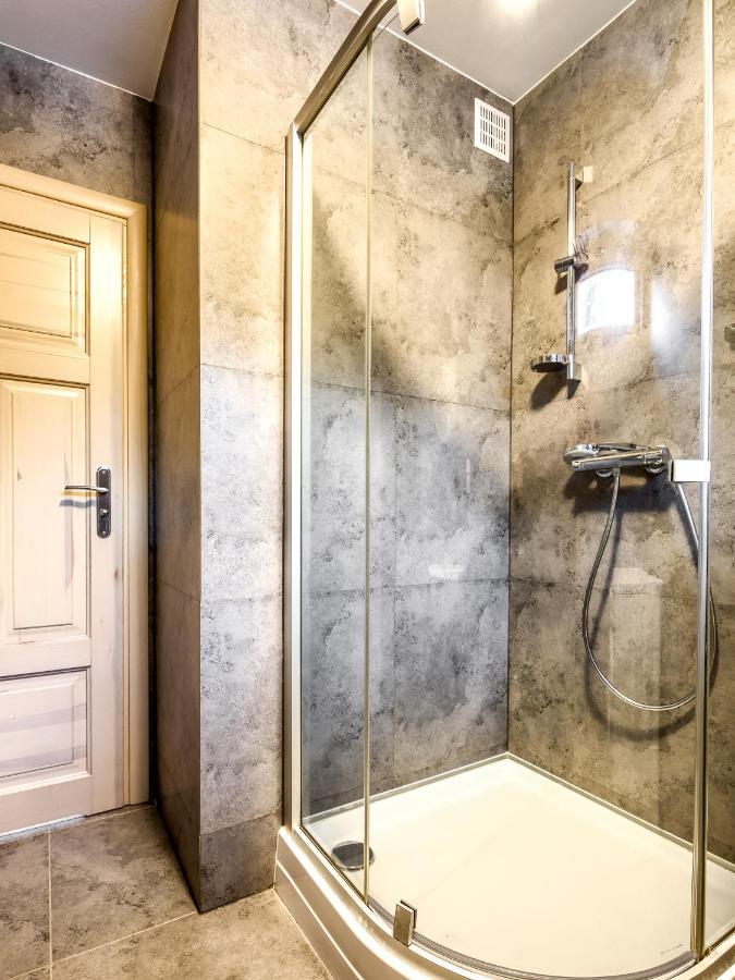 Mazursko - Komfortowe Apartamenty Nad Jeziorem, Sauna, Kominki Na Parterze كريتويني المظهر الخارجي الصورة