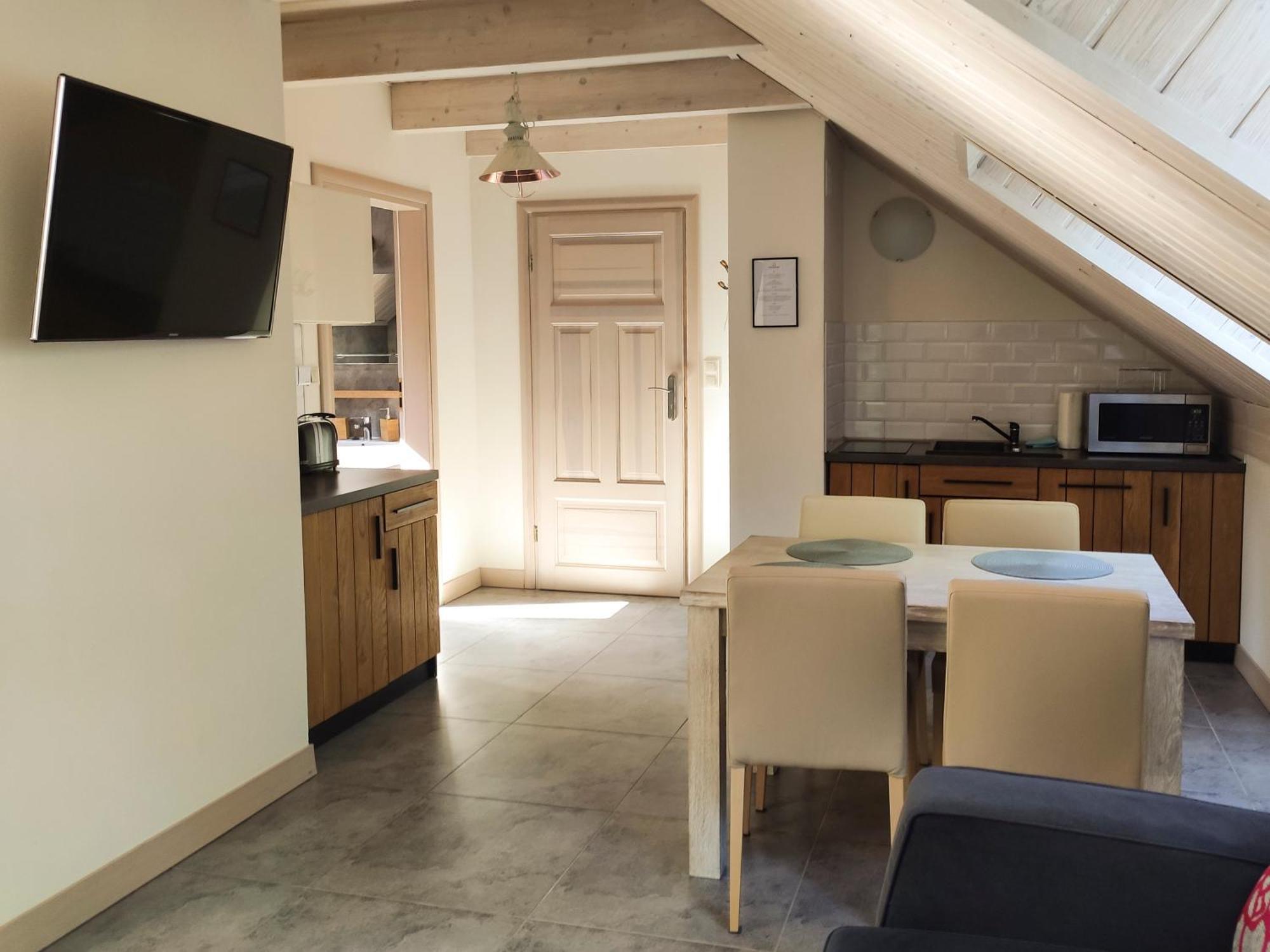 Mazursko - Komfortowe Apartamenty Nad Jeziorem, Sauna, Kominki Na Parterze كريتويني الغرفة الصورة